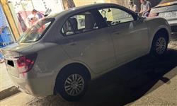 سوزوکی دیزایەر